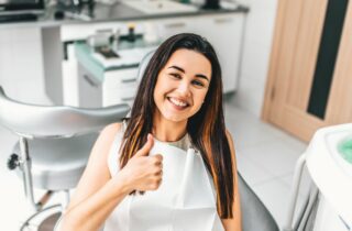 In these moments, knowing what to expect during an emergency dentistry appointment can bring a bit of calm to a stressful situation.